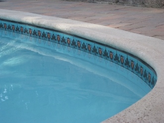 Artichoke Pool Tiles - Curve